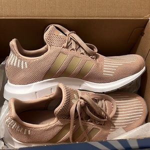Adidas Swifts (nude/pink)